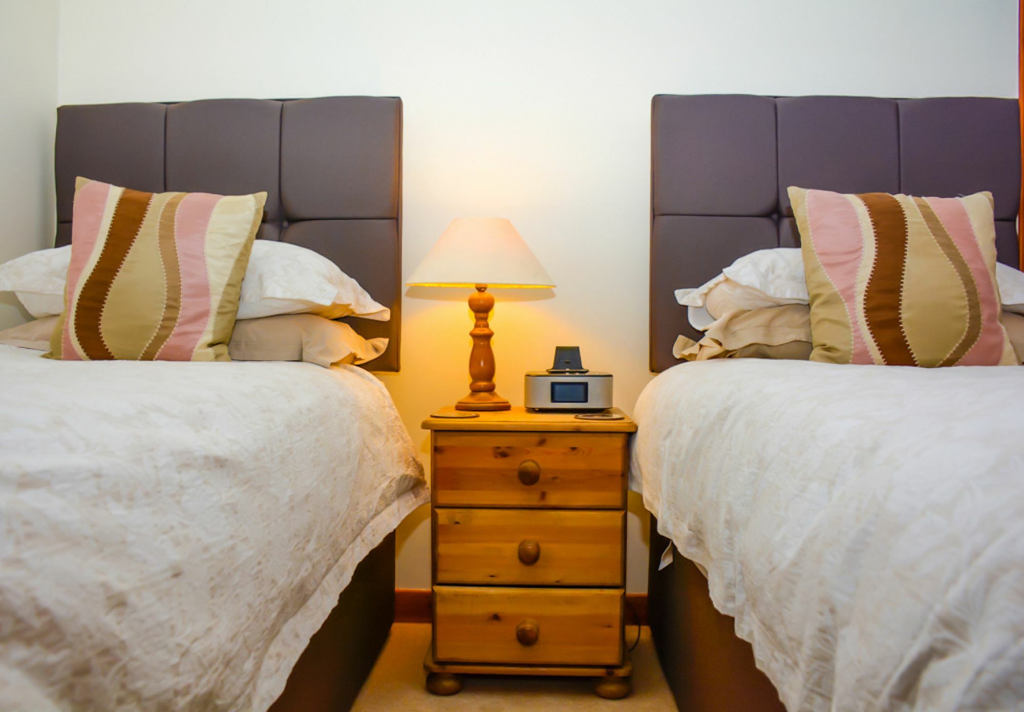 Clarke Cottage Guest House Данфермлин Экстерьер фото